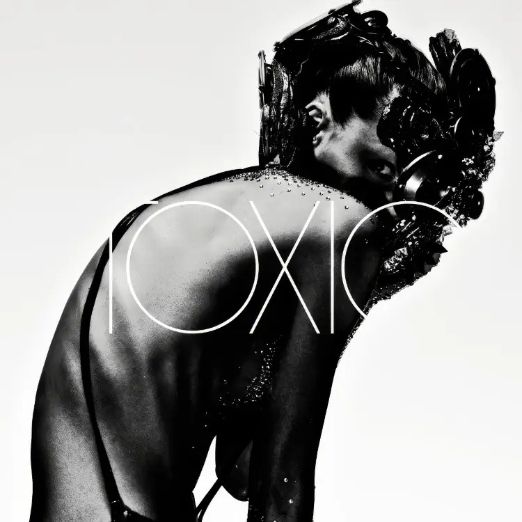Portada del álbum TOXIC